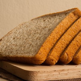 Celozrnný toustový chlieb