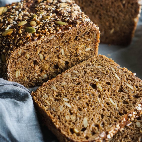Chleb żytni typu rugbrød – przepis podstawowy