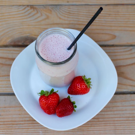 Erdbeer-Smoothie mit Protein